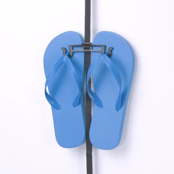 Flip Flop Storage Rack - Picture 3 of 5